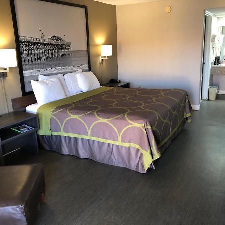 Super 8 By Wyndham Orangeburg Near I-26 Hotel Екстериор снимка