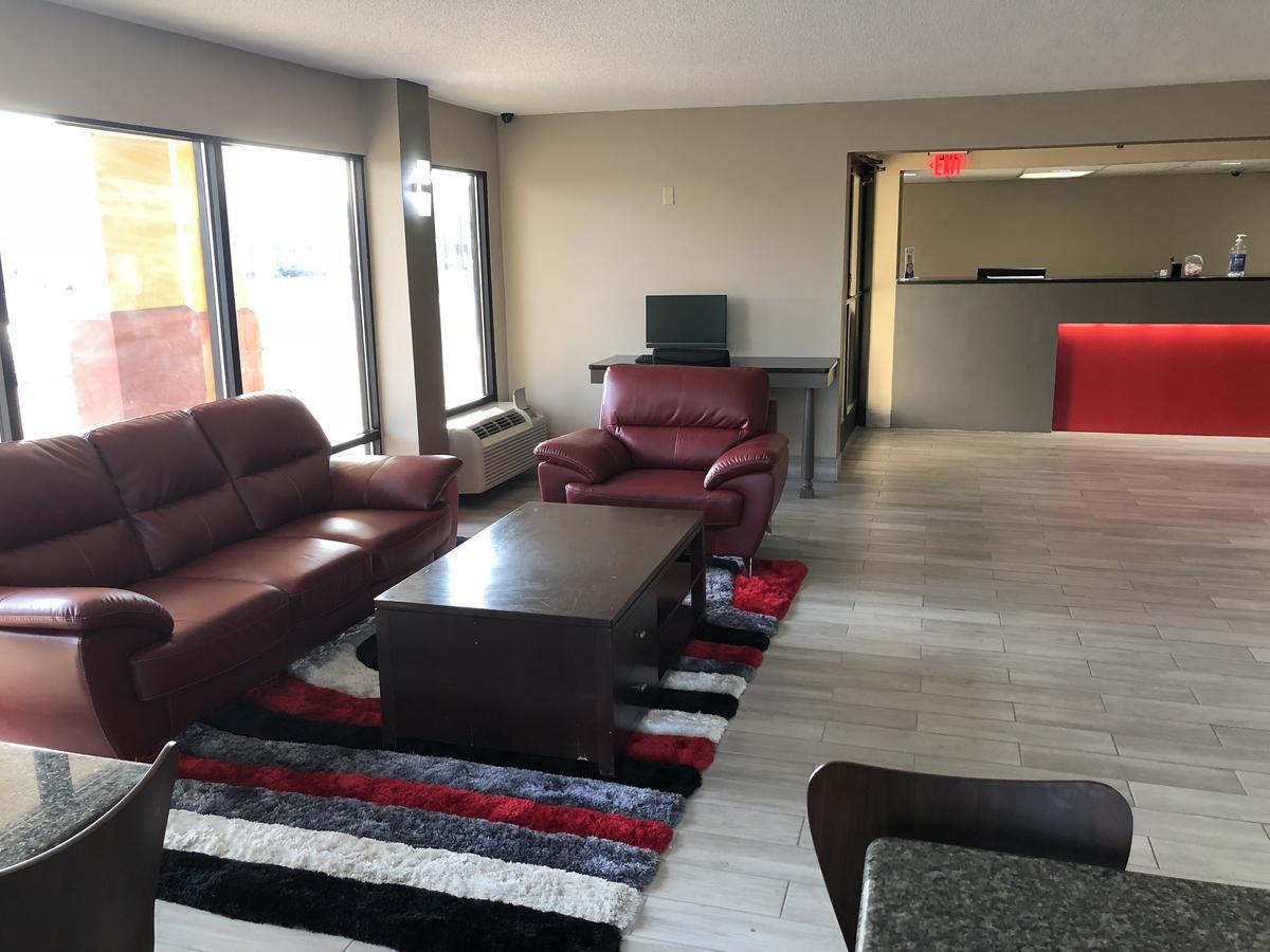 Super 8 By Wyndham Orangeburg Near I-26 Hotel Екстериор снимка